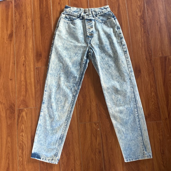 Vintage Acid Wash High Rise Jeans - Picture 1 of 9